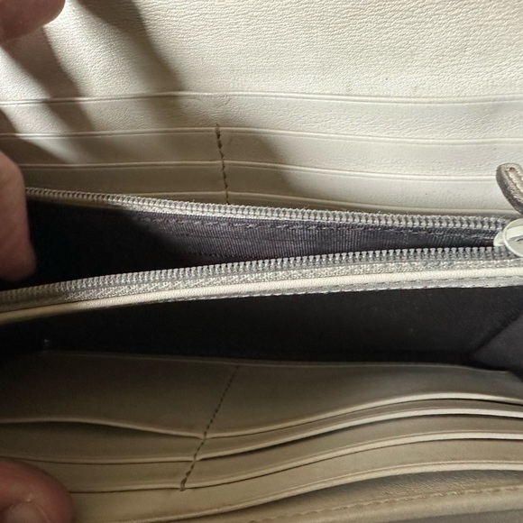 Gucci Heart Guccisima Long Wallet Authentic - Picture 7 of 13